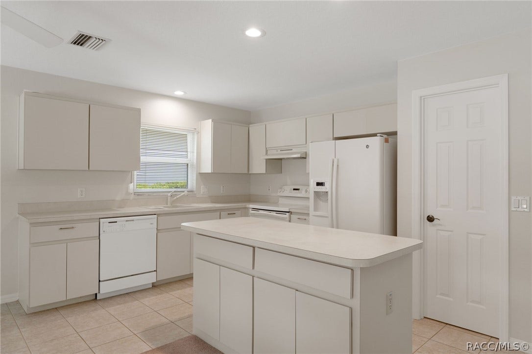 978 W Colbert Court, Beverly Hills, FL 34465 978 W Colbert Court, Beverly Hills, FL 34465