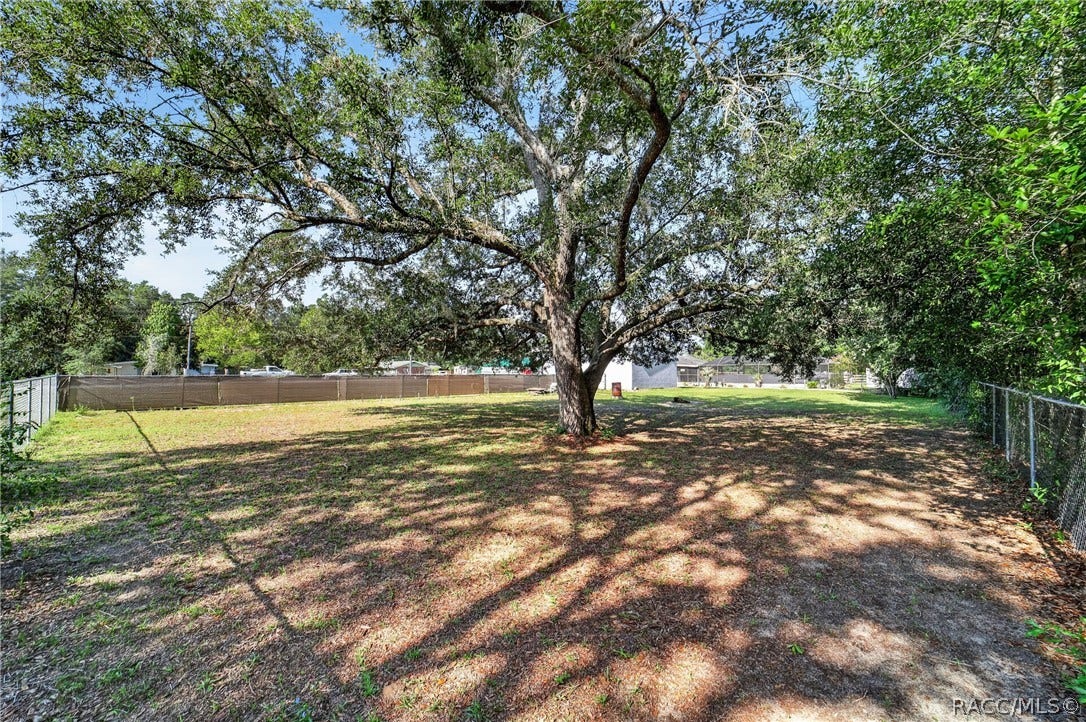 20303 SW Rainbow Lakes Boulevard, Dunnellon, FL 34431