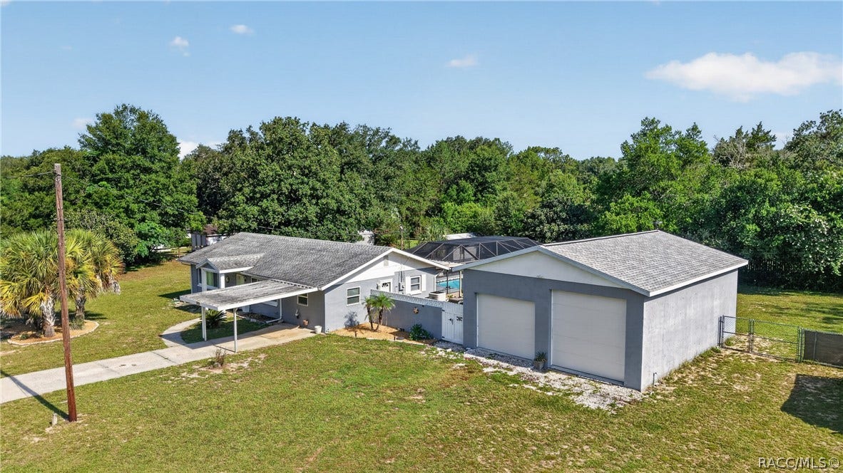 20303 SW Rainbow Lakes Boulevard, Dunnellon, FL 34431
