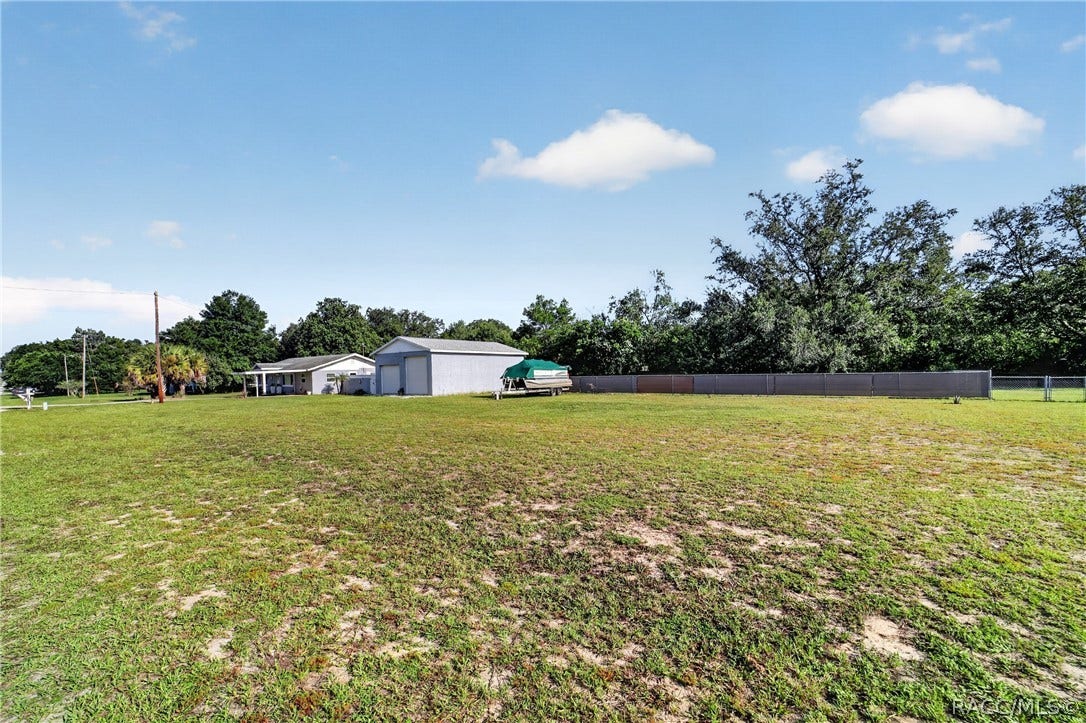 20303 SW Rainbow Lakes Boulevard, Dunnellon, FL 34431