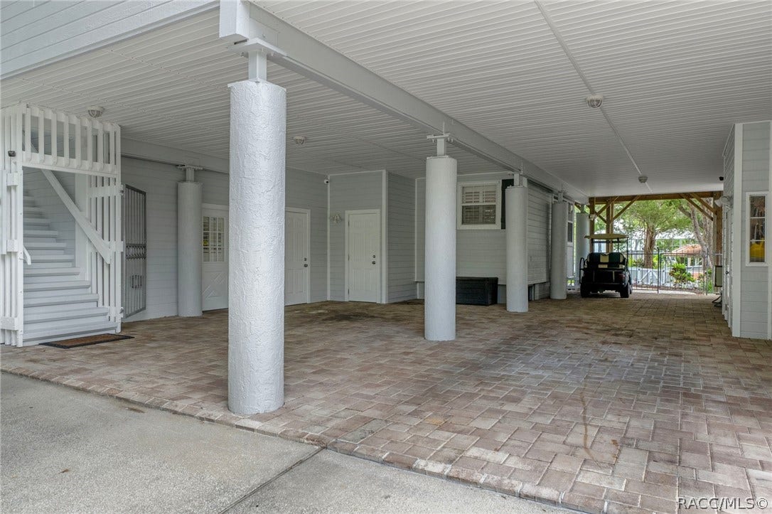 1035 N Appalachian Terrace, Crystal River, FL 34429 under house parking