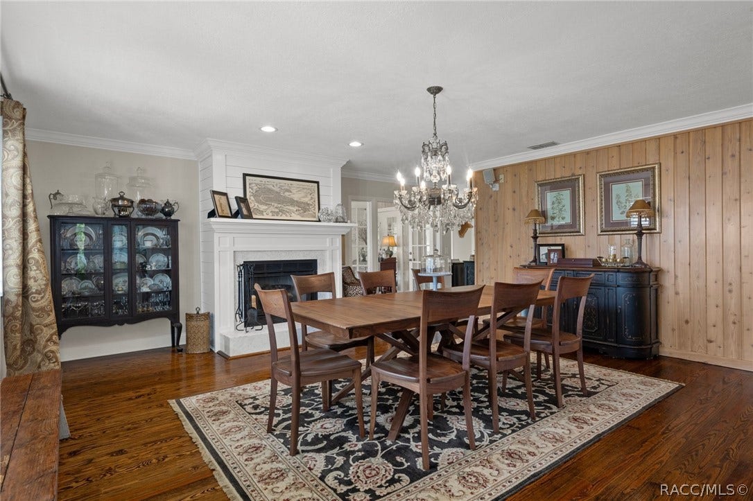 1035 N Appalachian Terrace, Crystal River, FL 34429 Dining or living room
