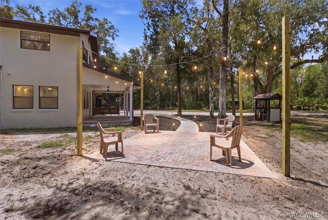 8601 N Maple Avenue, Crystal River, FL 34428 8601 N Maple Avenue, Crystal River, FL 34428