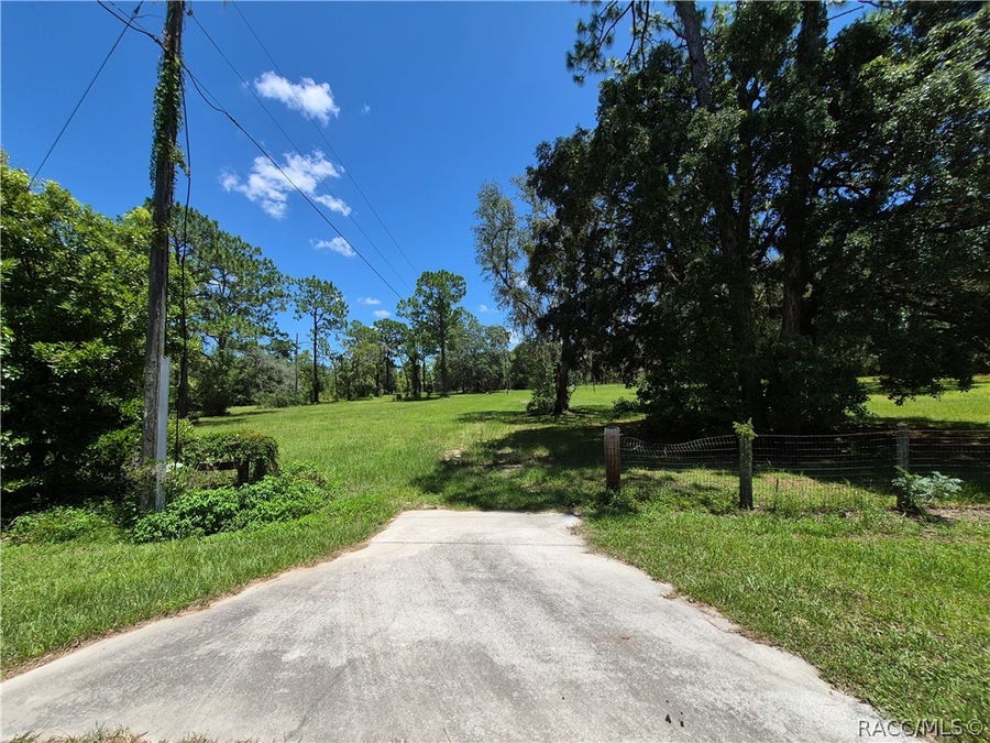 Property photo for 2185 SW 186th Court, Dunnellon, FL