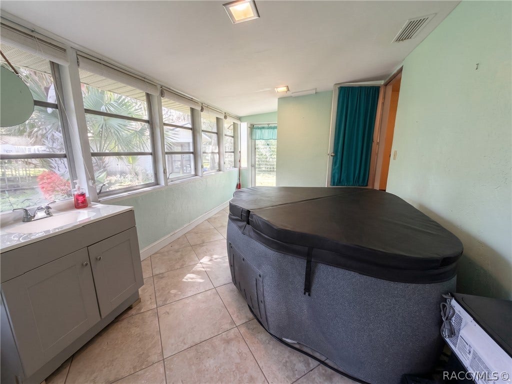 129 S Sparrow Point, Inverness, FL 34450 129 S Sparrow Point, Inverness, FL 34450