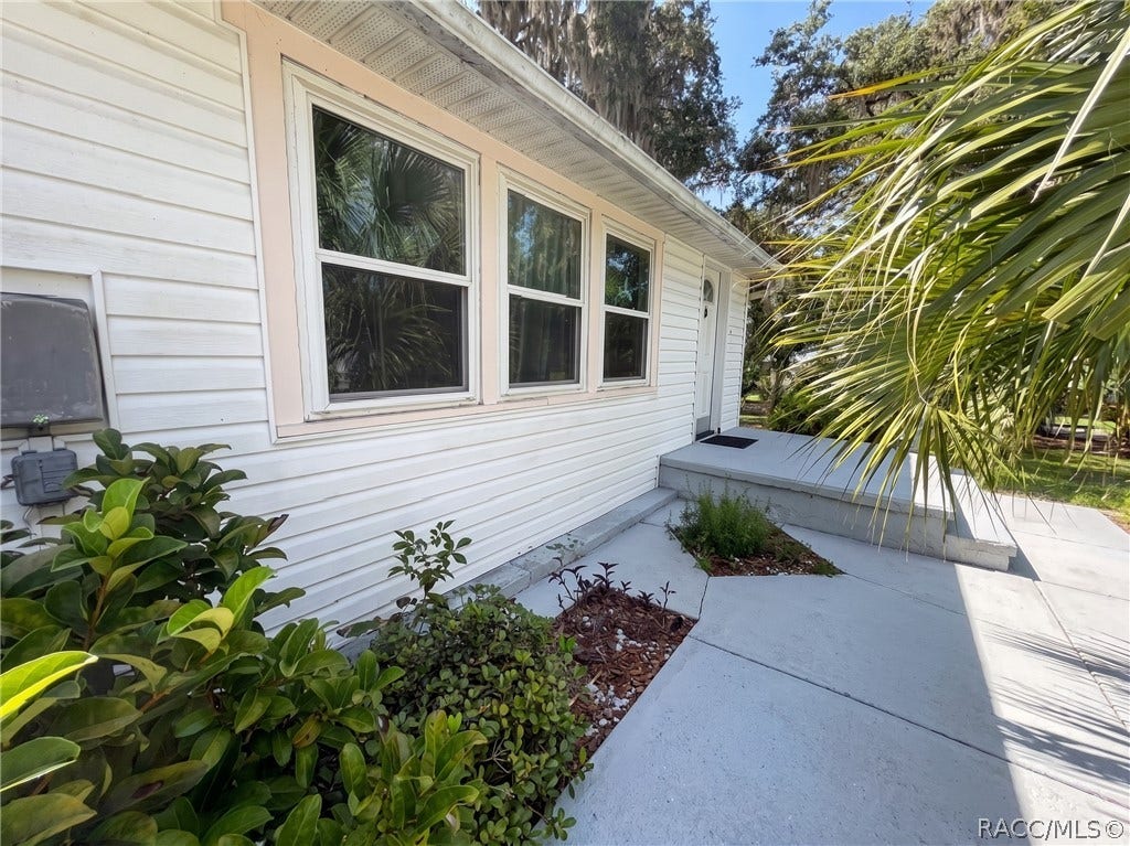129 S Sparrow Point, Inverness, FL 34450 129 S Sparrow Point, Inverness, FL 34450