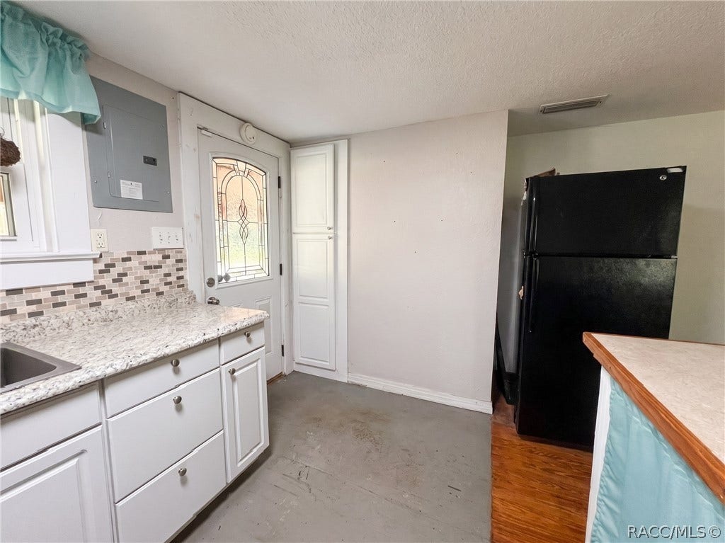 129 S Sparrow Point, Inverness, FL 34450 129 S Sparrow Point, Inverness, FL 34450