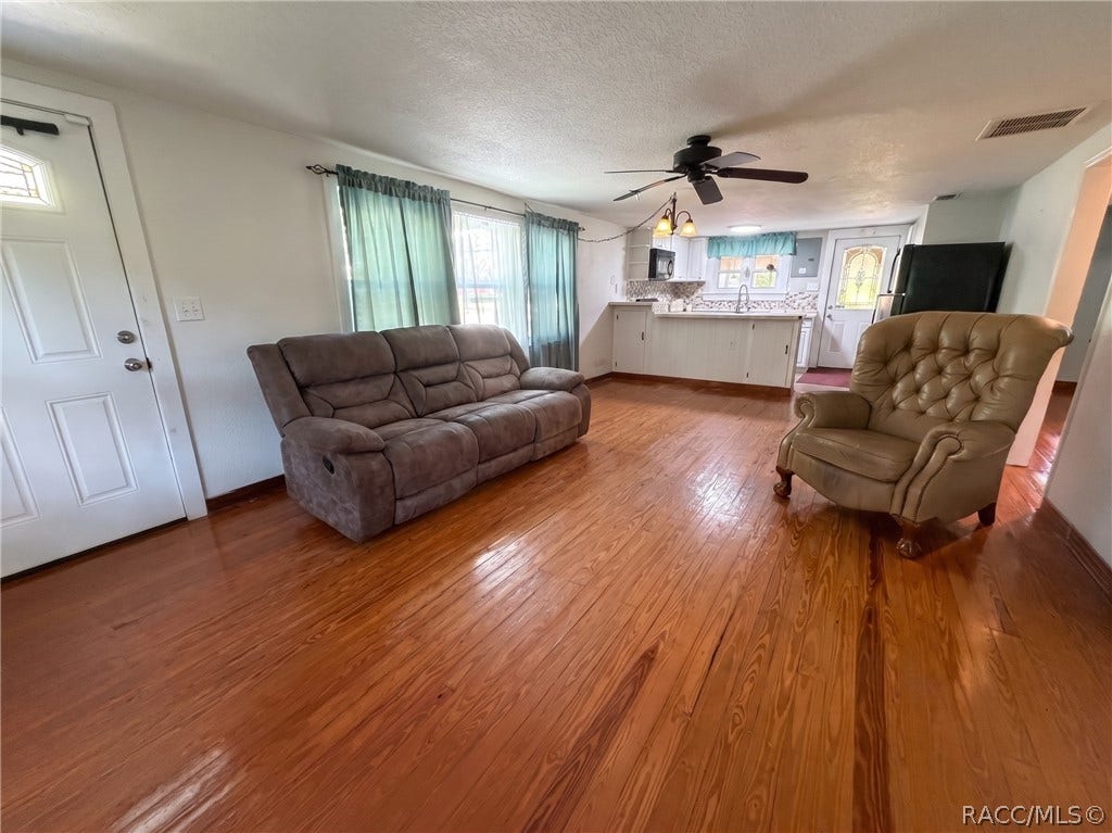 129 S Sparrow Point, Inverness, FL 34450 129 S Sparrow Point, Inverness, FL 34450