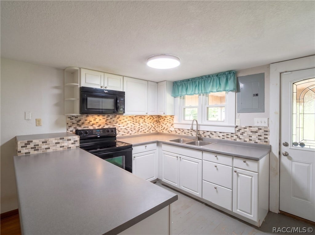 129 S Sparrow Point, Inverness, FL 34450 129 S Sparrow Point, Inverness, FL 34450