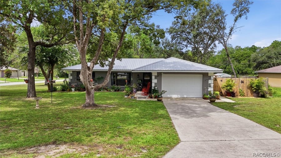 Property photo for 9188 N Commodore Drive, Citrus Springs, FL