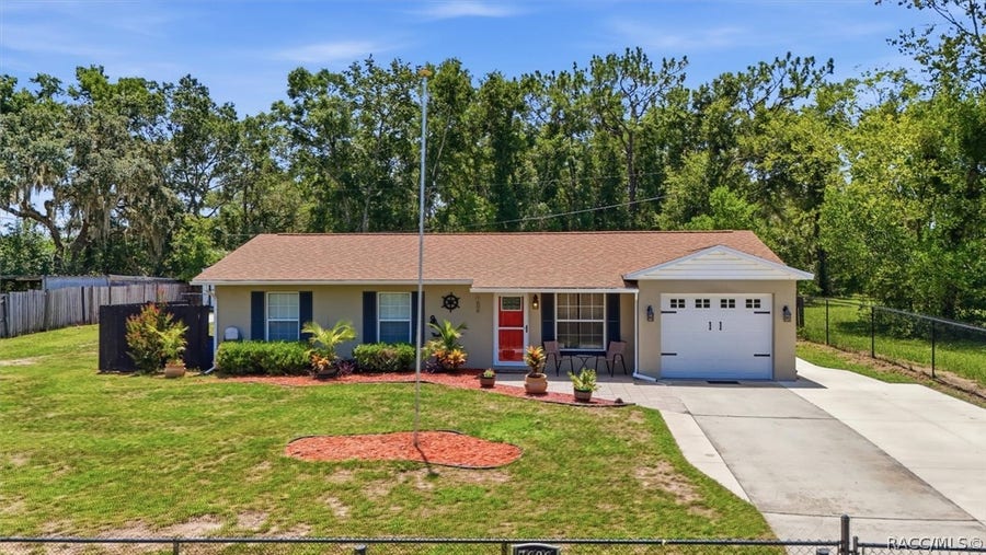Property photo for 7606 E Savannah Drive, Floral City, FL