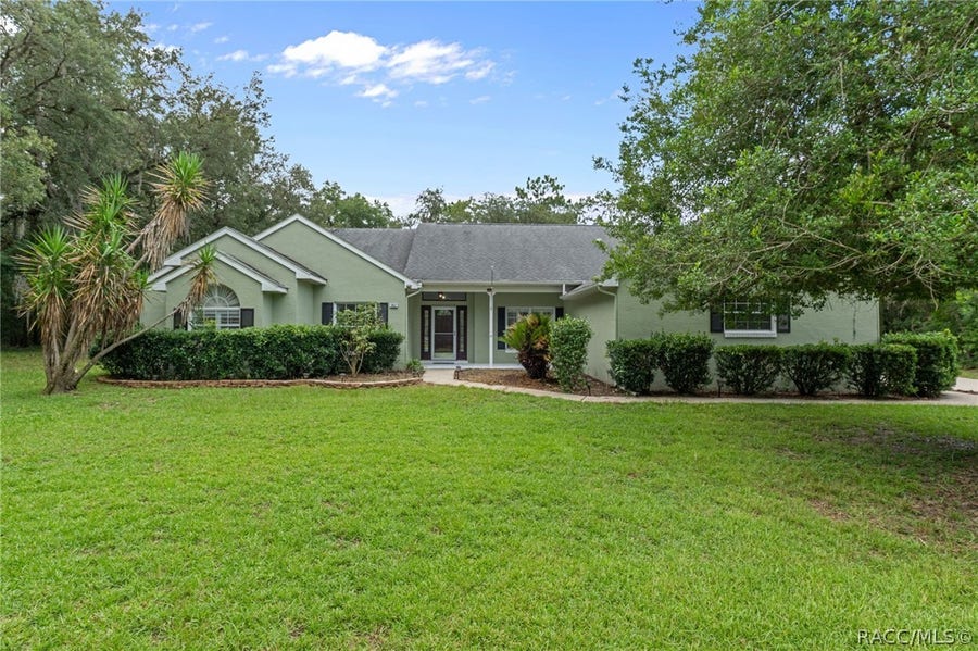 Property photo for 1852 W Ivorywood Drive, Beverly Hills, FL