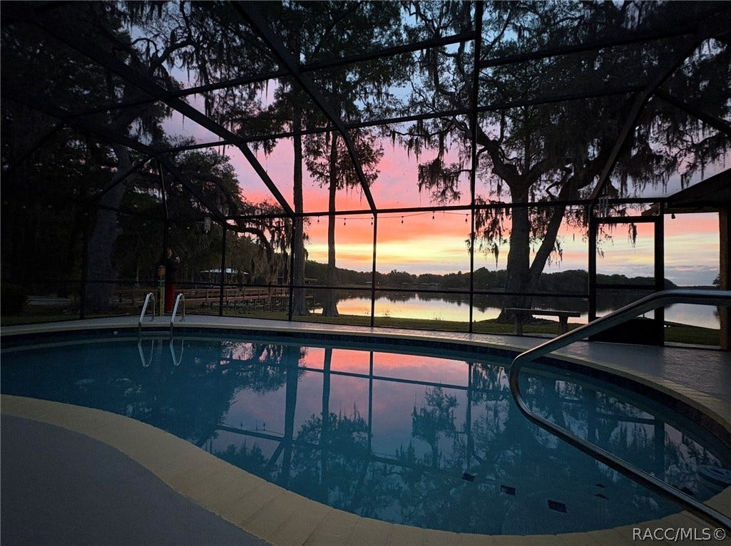 5225 S Covewood Terrace, Floral City, FL 34436 Sunset shared by owner.