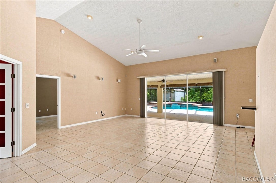 5928 N Oakmont Drive, Beverly Hills, FL 34465 5928 N Oakmont Drive, Beverly Hills, FL 34465