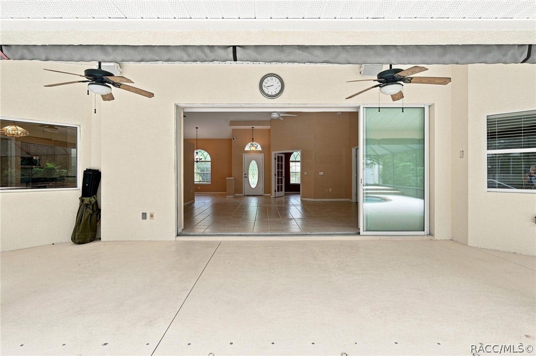 5928 N Oakmont Drive, Beverly Hills, FL 34465 Lanai