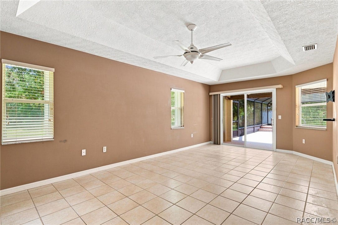 5928 N Oakmont Drive, Beverly Hills, FL 34465 5928 N Oakmont Drive, Beverly Hills, FL 34465