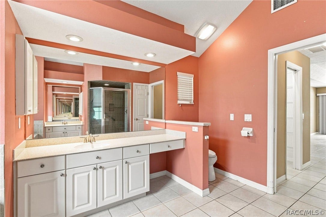 5928 N Oakmont Drive, Beverly Hills, FL 34465 5928 N Oakmont Drive, Beverly Hills, FL 34465