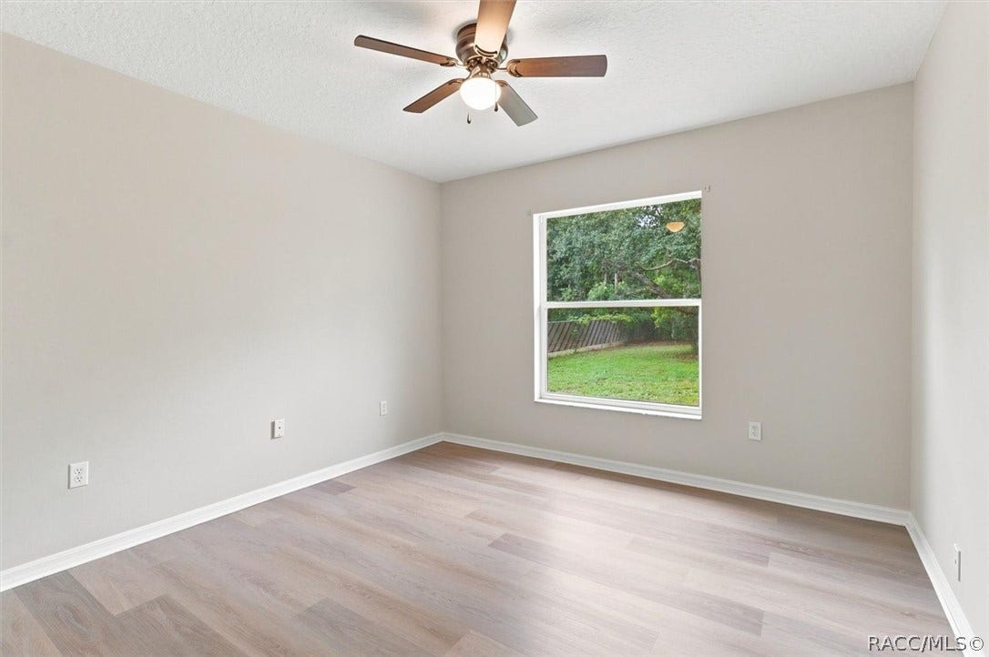4051 S Winding Oaks Drive, Homosassa, FL 34446 Bedroom 2
