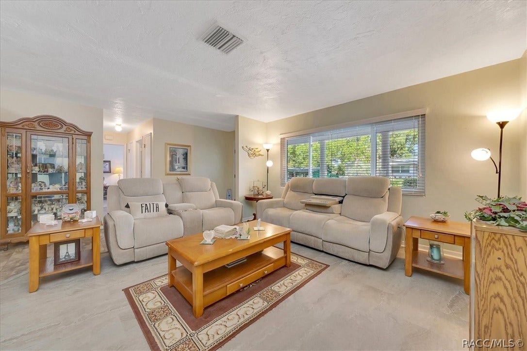 66 S Desoto Street, Beverly Hills, FL 34465 66 S Desoto Street, Beverly Hills, FL 34465