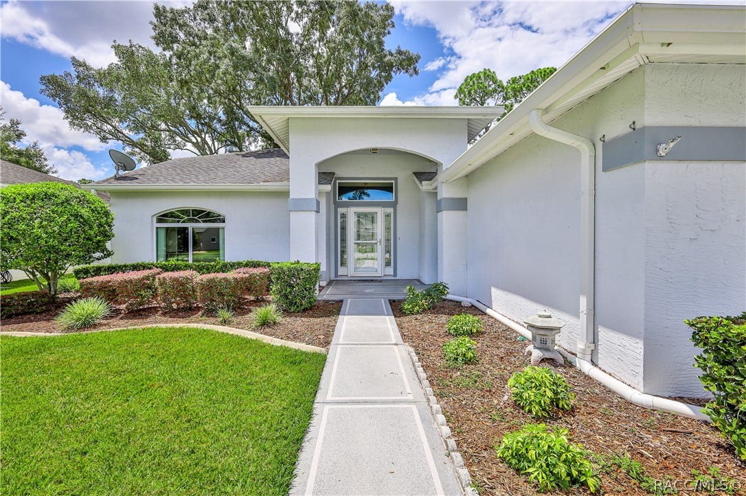 8018 Sugarbush Drive, Spring Hill, FL 34606