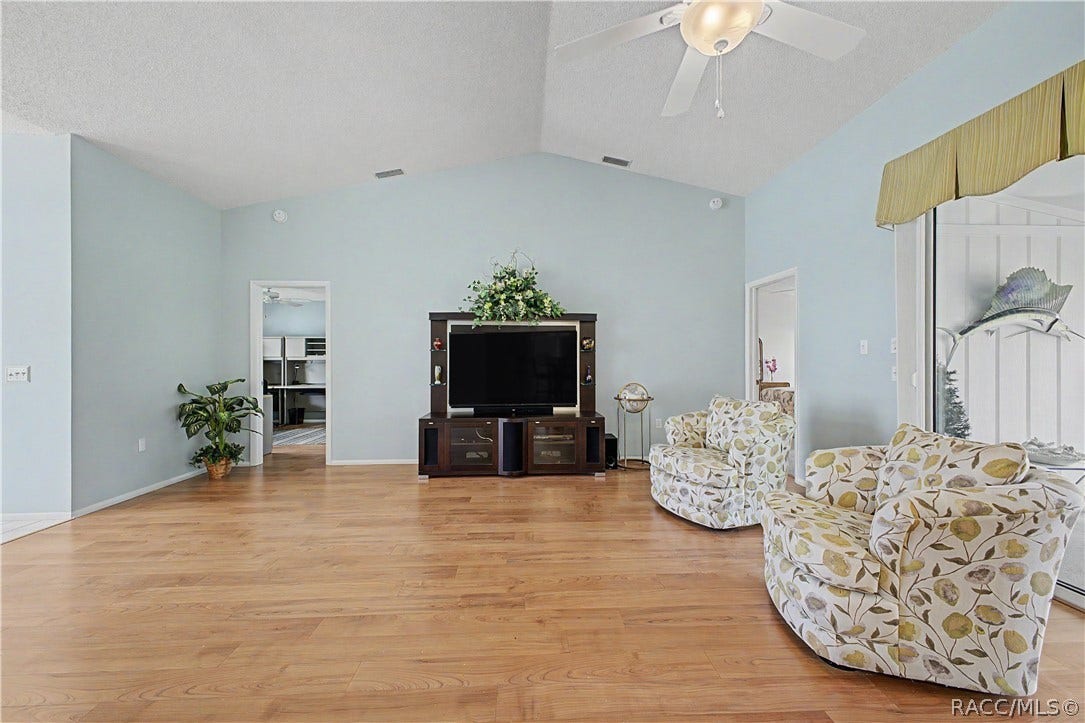 8018 Sugarbush Drive, Spring Hill, FL 34606