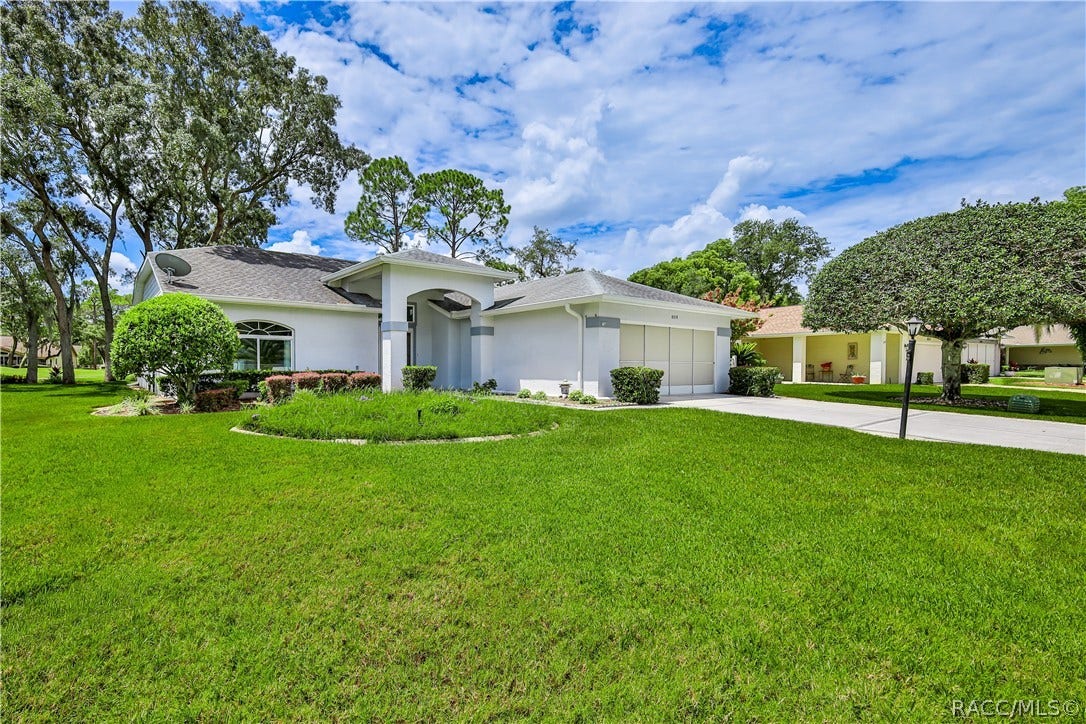 8018 Sugarbush Drive, Spring Hill, FL 34606