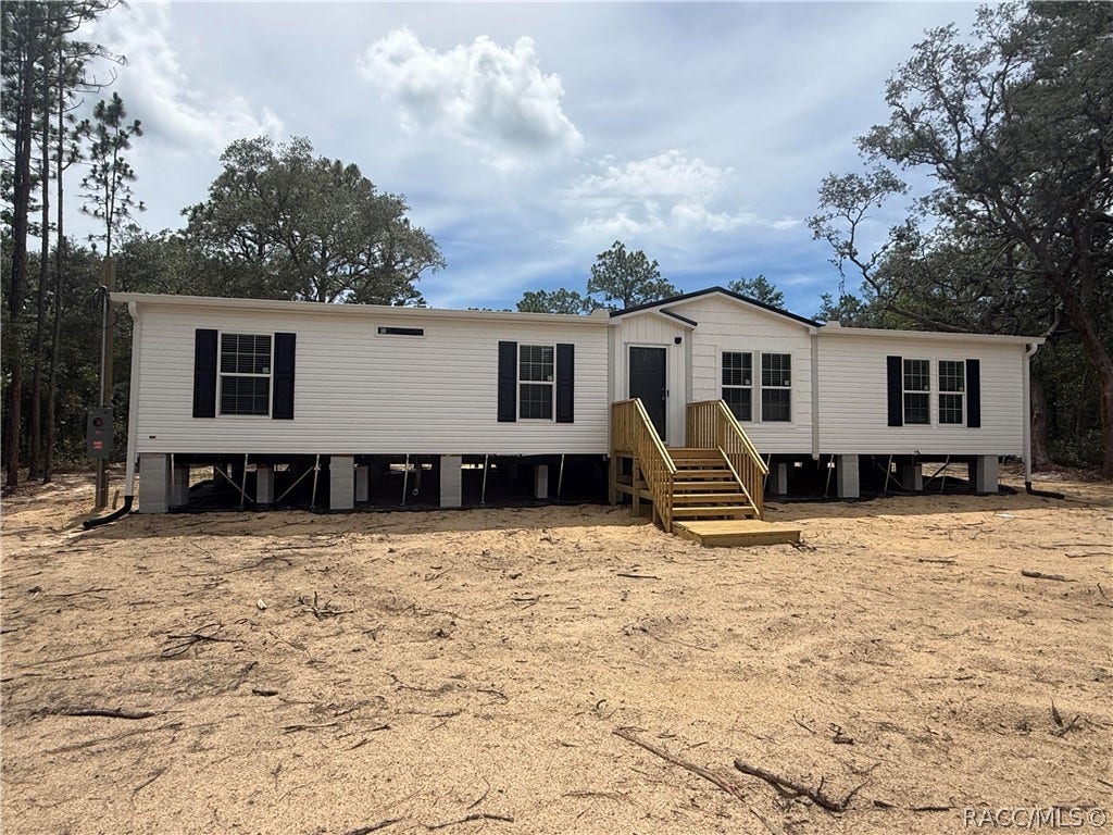 132 S THAYER Avenue, Lecanto, FL 34461 132 S THAYER Avenue, Lecanto, FL 34461