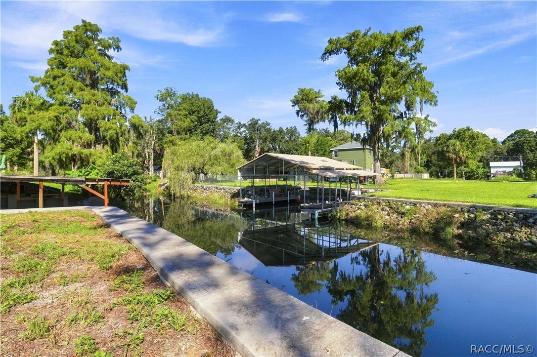 8449 W Dixie Court, Homosassa, FL 34448 8449 W Dixie Court, Homosassa, FL 34448