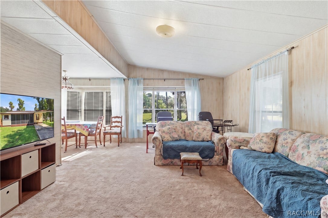 8449 W Dixie Court, Homosassa, FL 34448 8449 W Dixie Court, Homosassa, FL 34448