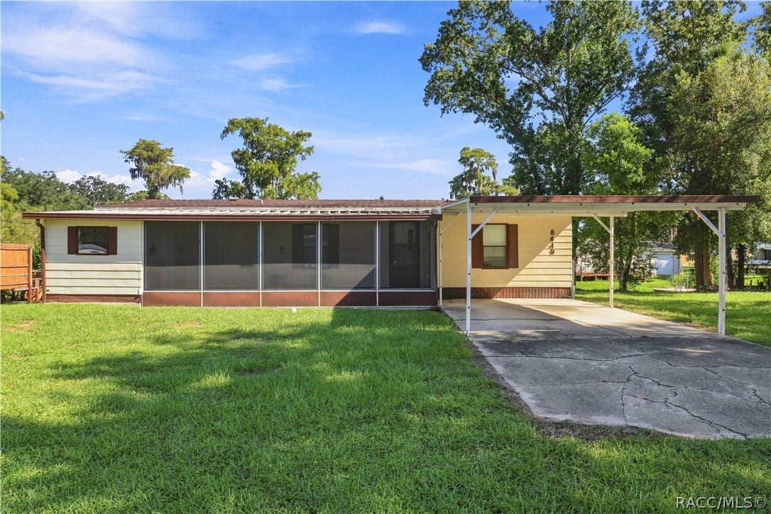 8449 W Dixie Court, Homosassa, FL 34448 8449 W Dixie Court, Homosassa, FL 34448