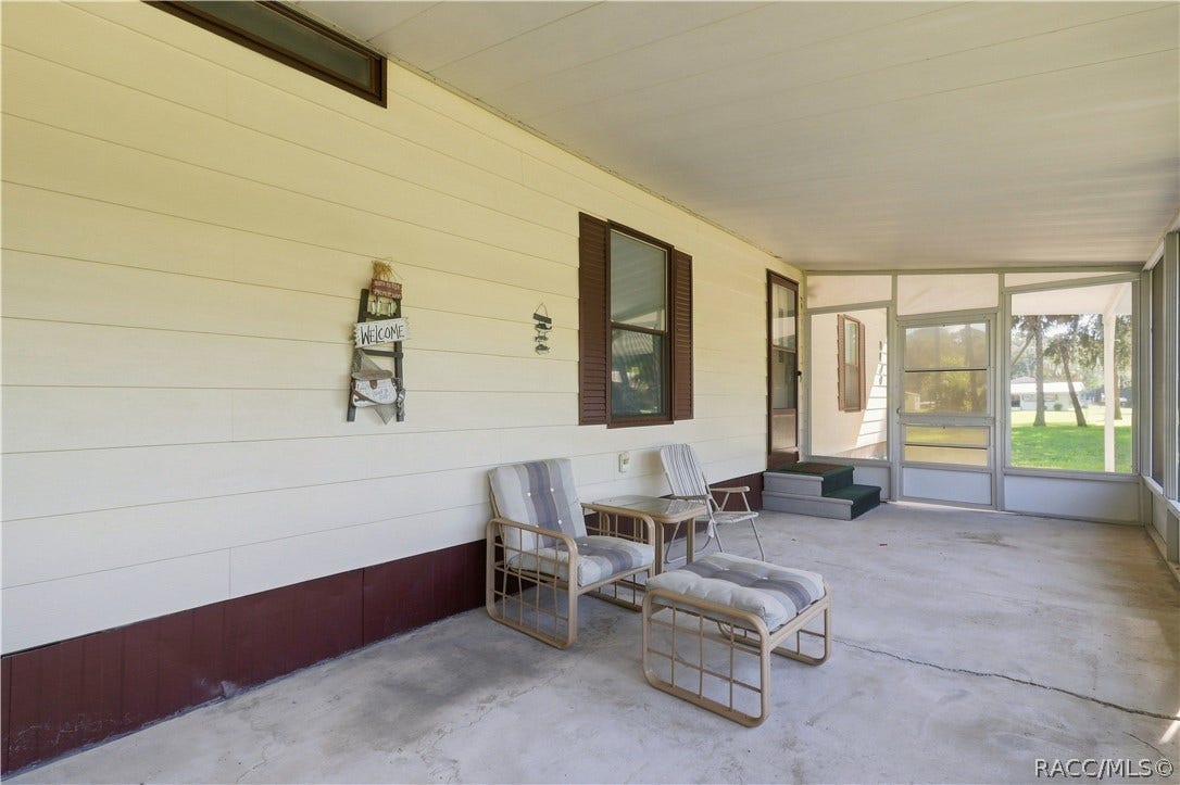 8449 W Dixie Court, Homosassa, FL 34448 8449 W Dixie Court, Homosassa, FL 34448
