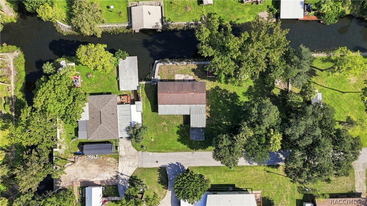 8449 W Dixie Court, Homosassa, FL 34448 8449 W Dixie Court, Homosassa, FL 34448