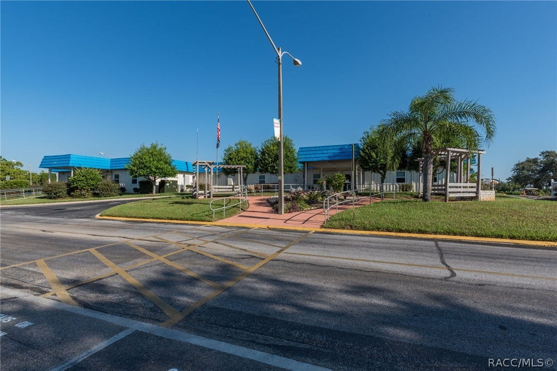 14621 Brookridge Boulevard, Brooksville, FL 34613 14621 Brookridge Boulevard, Brooksville, FL 34613