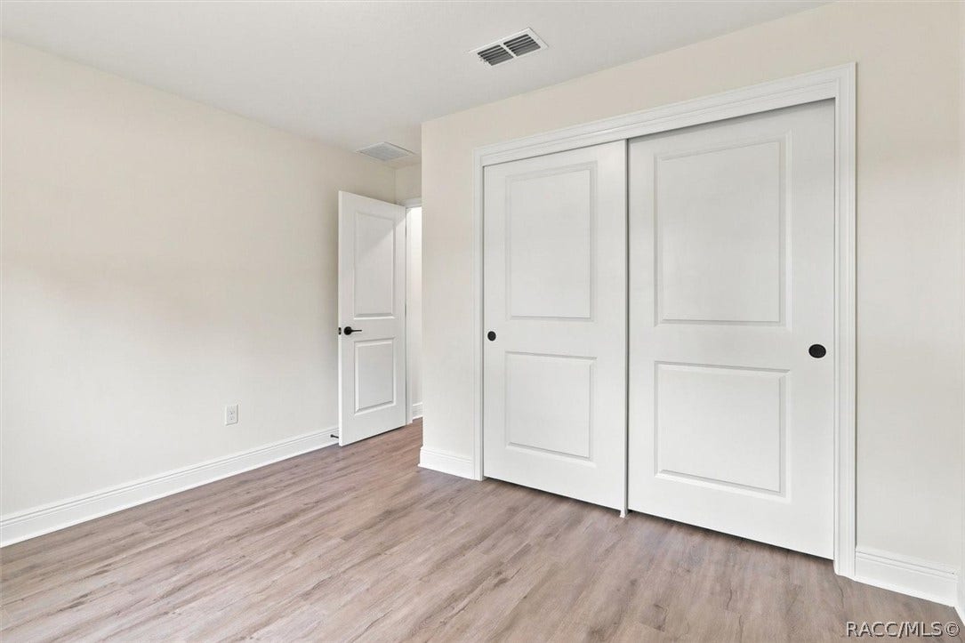 2975 W Linda Place, Dunnellon, FL 34433 2975 W Linda Place, Dunnellon, FL 34433