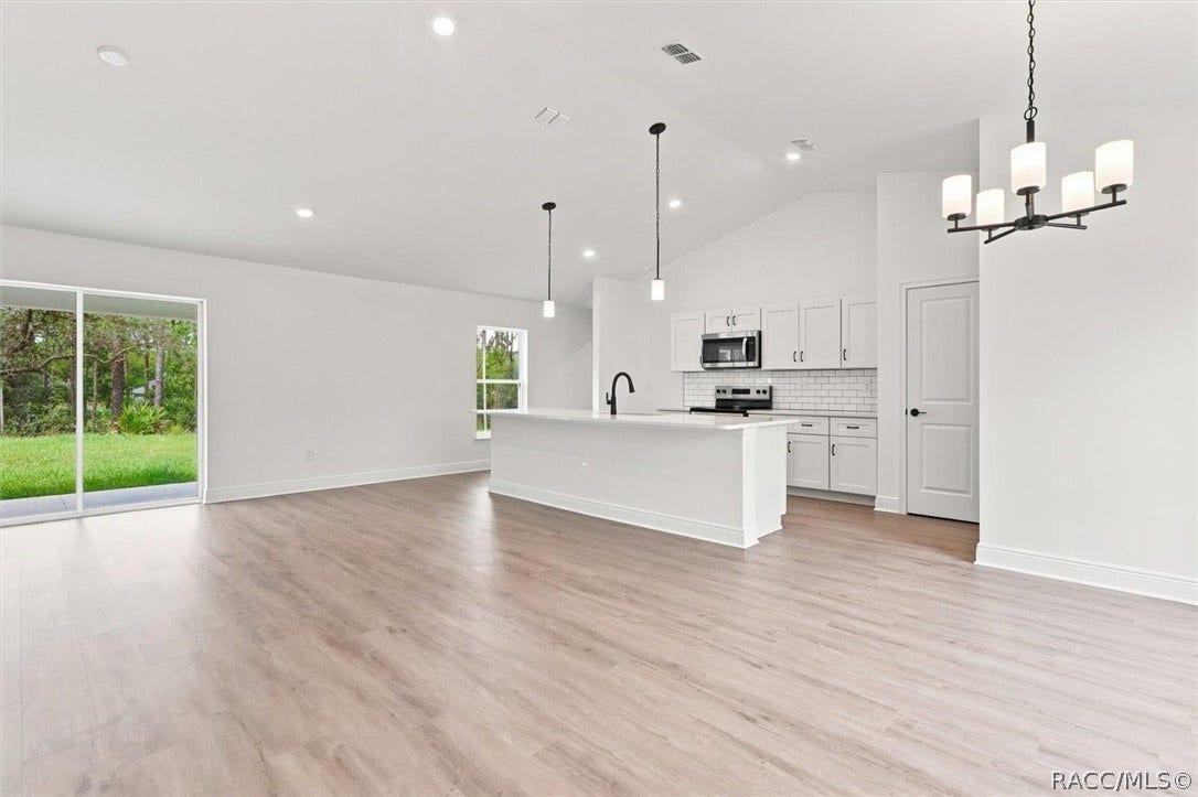 2975 W Linda Place, Dunnellon, FL 34433 2975 W Linda Place, Dunnellon, FL 34433