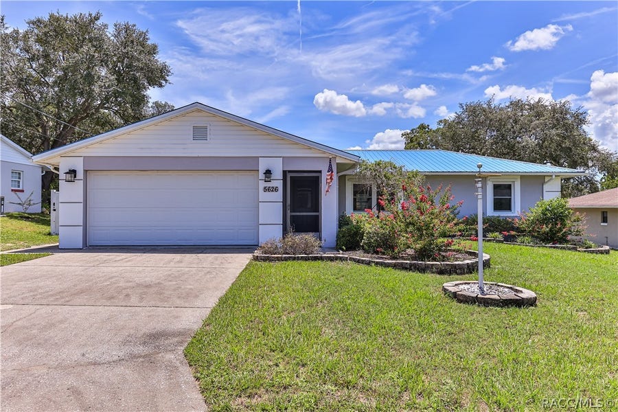Property photo for 5626 W Justin Court, Homosassa, FL