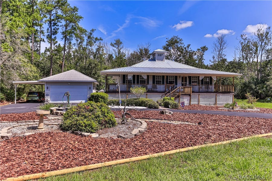 Property photo for 11071 W Thoreau Place, Crystal River, FL
