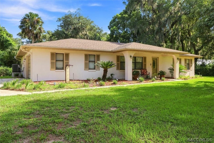 Property photo for 9685 W Tom Mason Drive, Crystal River, FL