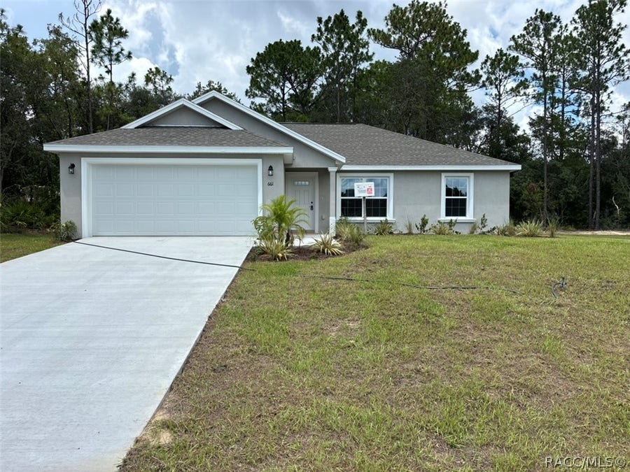 Property photo for 661 W Bancroft Drive, Dunnellon, FL