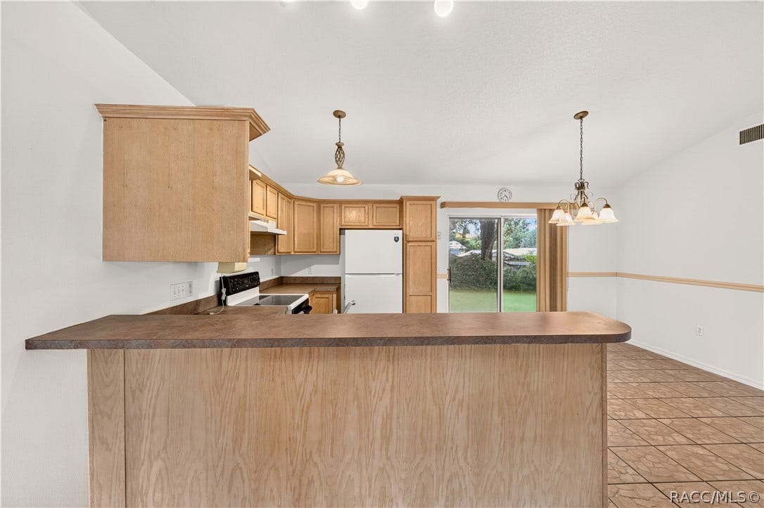 211 Edison Street, Inverness, FL 34452 211 Edison Street, Inverness, FL 34452