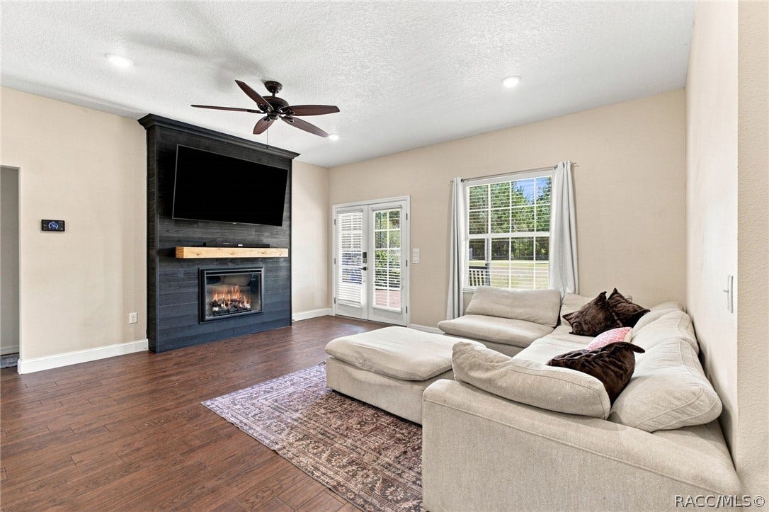 10574 N Sunflower Point, Crystal River, FL 34428 10574 N Sunflower Point, Crystal River, FL 34428