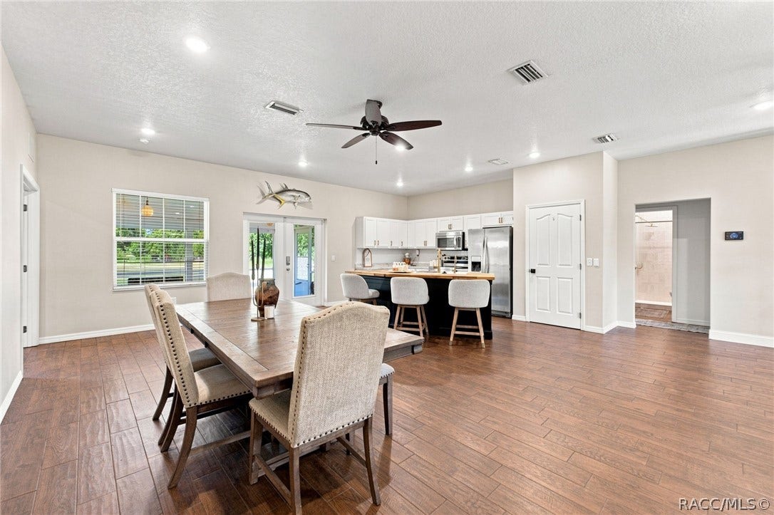 10574 N Sunflower Point, Crystal River, FL 34428 10574 N Sunflower Point, Crystal River, FL 34428