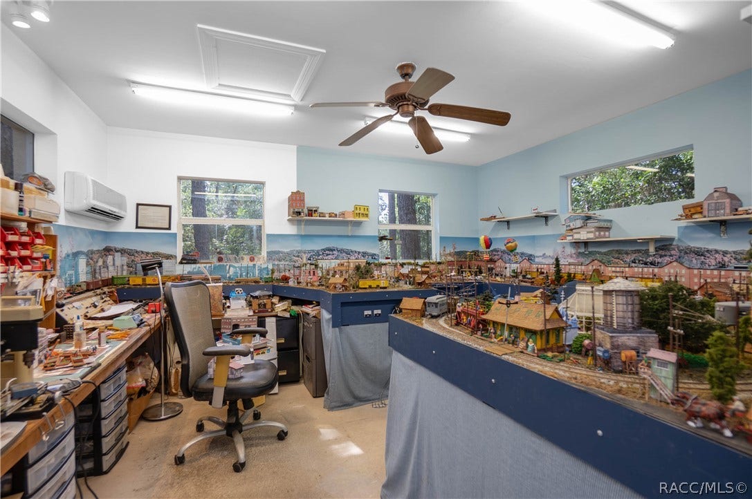 5945 N Oakmont Drive, Beverly Hills, FL 34465 5945 N Oakmont Drive, Beverly Hills, FL 34465