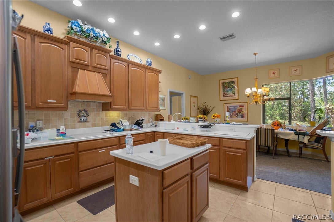 5945 N Oakmont Drive, Beverly Hills, FL 34465 5945 N Oakmont Drive, Beverly Hills, FL 34465