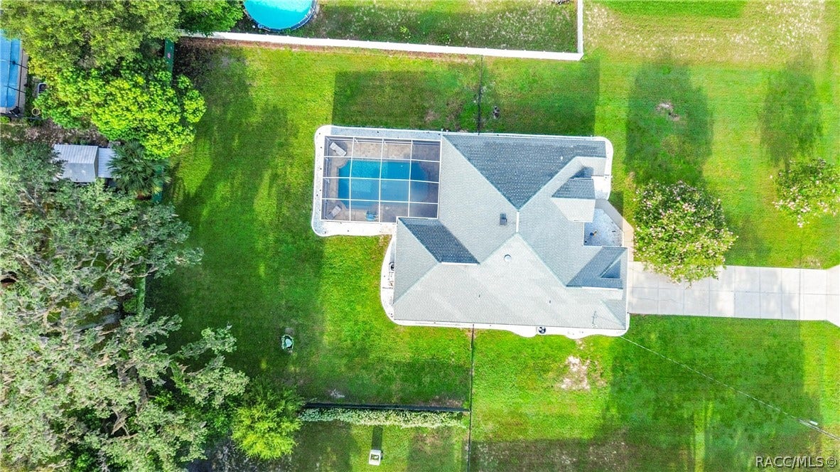 5904 W Meadowpark Lane, Crystal River, FL 34429 5904 W Meadowpark Lane, Crystal River, FL 34429