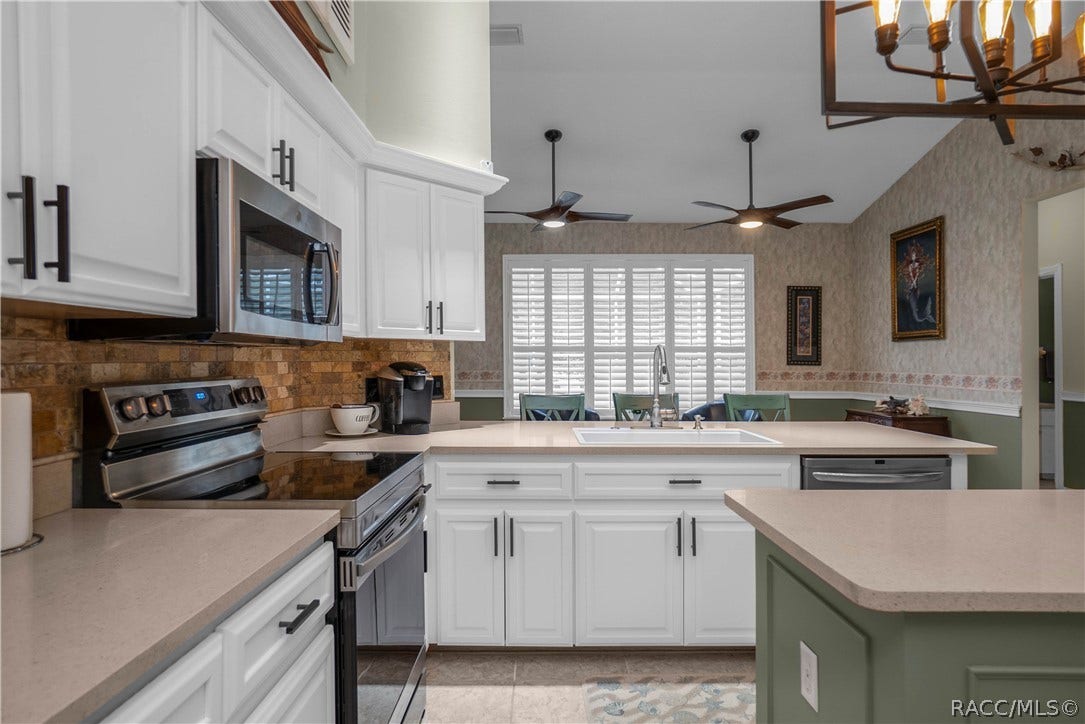 4919 N El Camino Drive, Beverly Hills, FL 34465 4919 N El Camino Drive, Beverly Hills, FL 34465