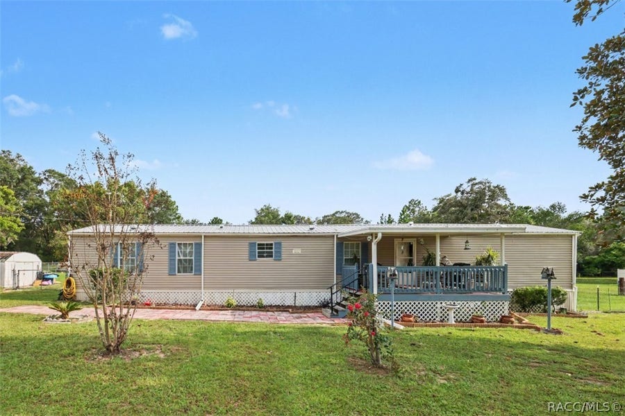 Property photo for 5570 W Houston Street, Dunnellon, FL