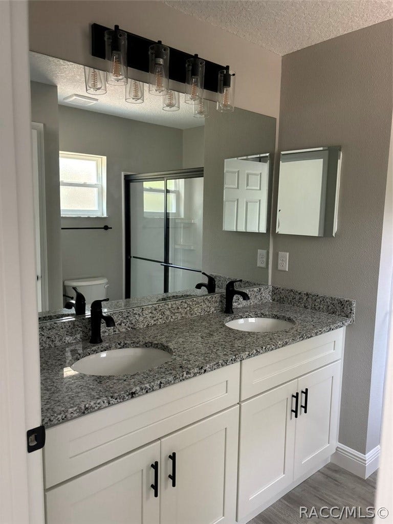 2957 W Striblin Drive, Dunnellon, FL 34433 2957 W Striblin Drive, Dunnellon, FL 34433