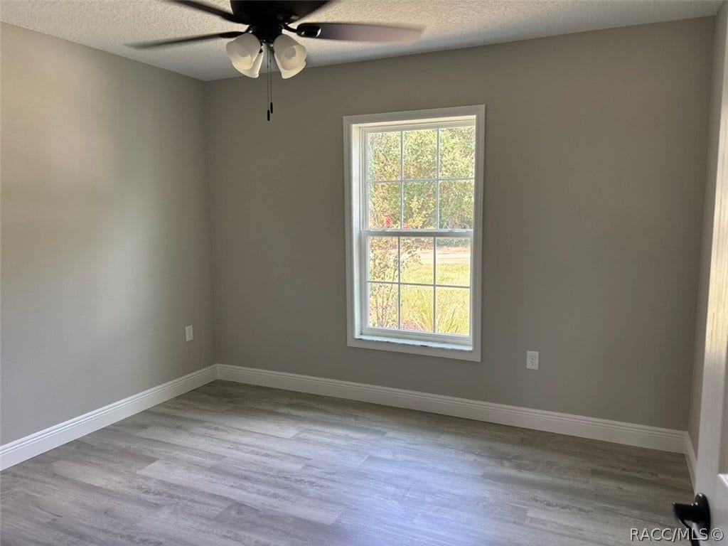 2957 W Striblin Drive, Dunnellon, FL 34433 2957 W Striblin Drive, Dunnellon, FL 34433
