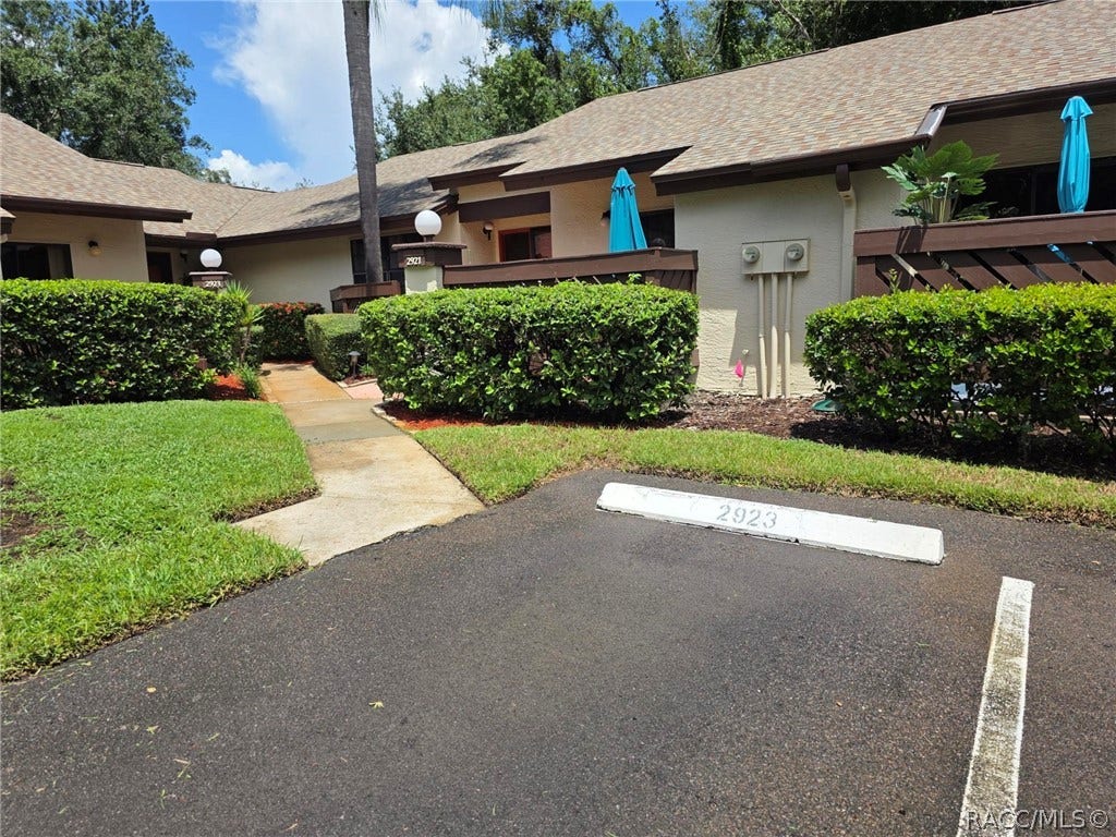 2923 Fig Court, Palm Harbor, FL 34684